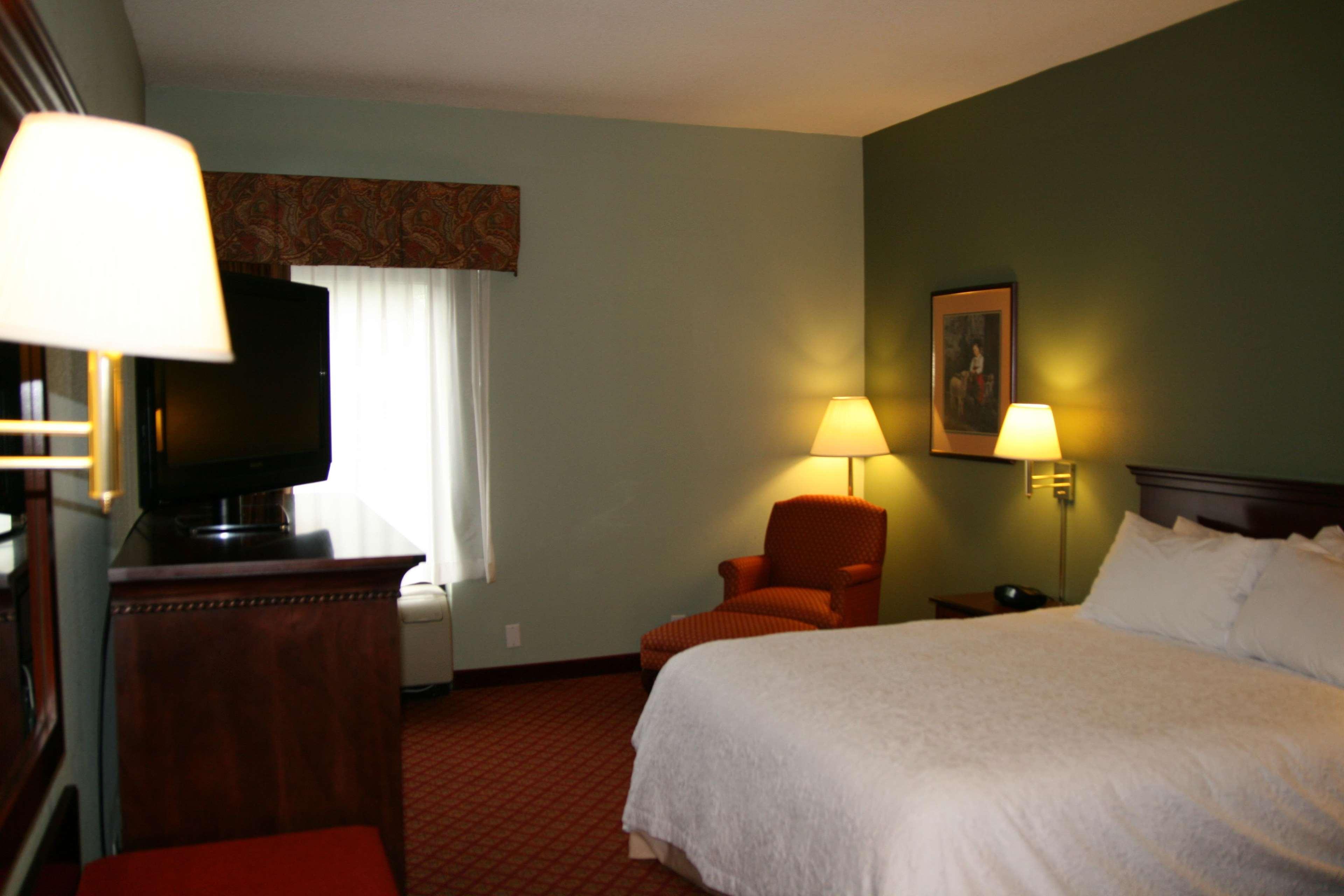 Hampton - 3*