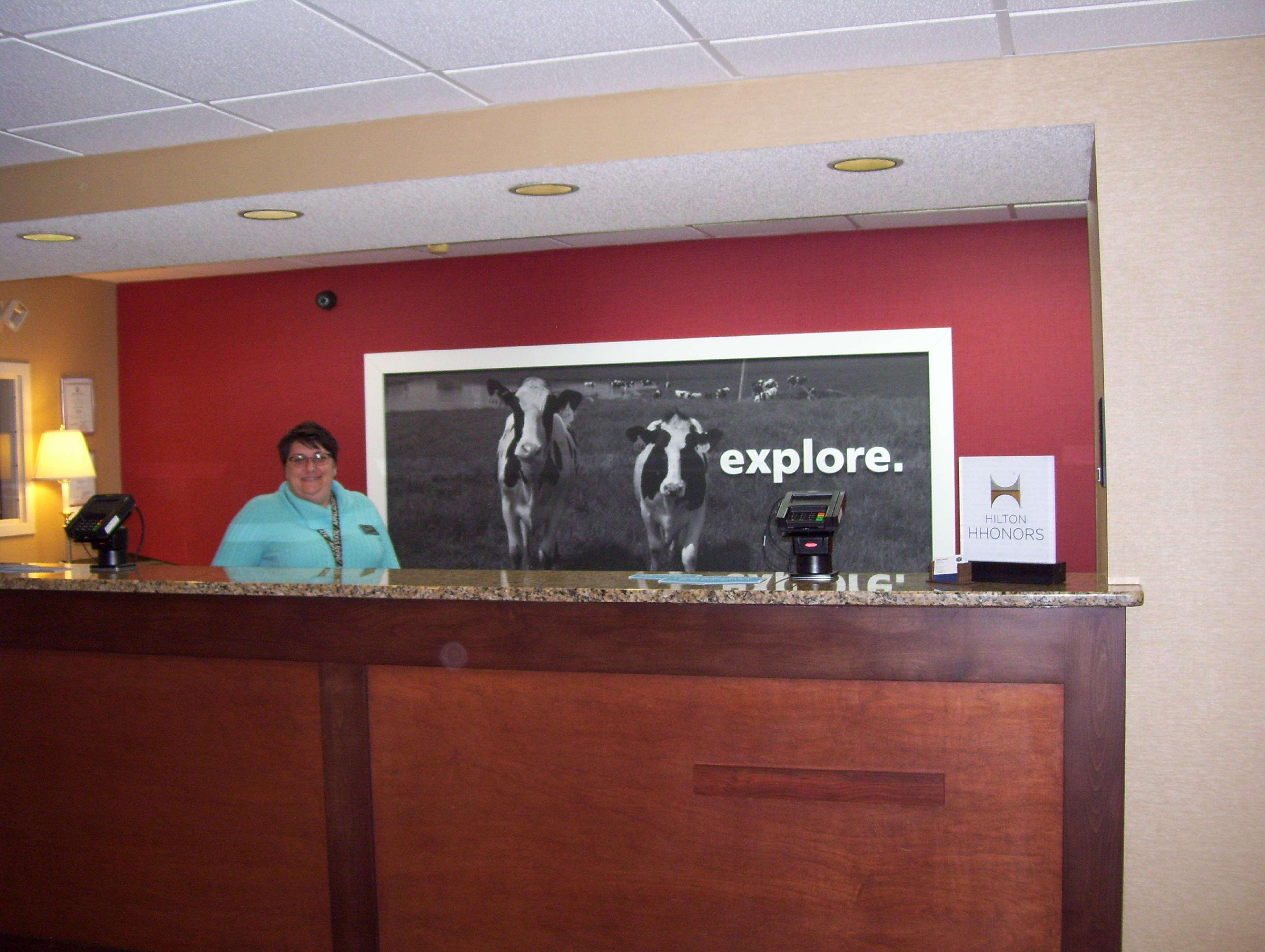 Hotel Hampton - Hillsville