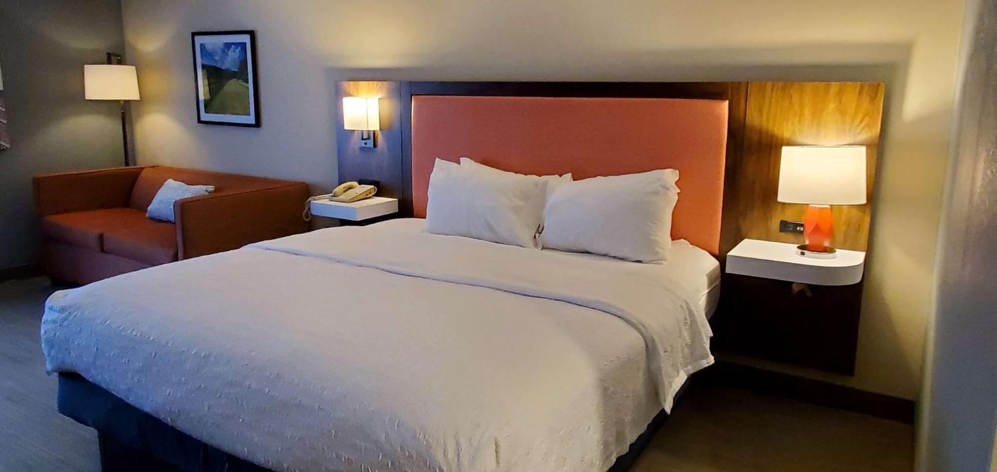 Hotel Hampton - 3*